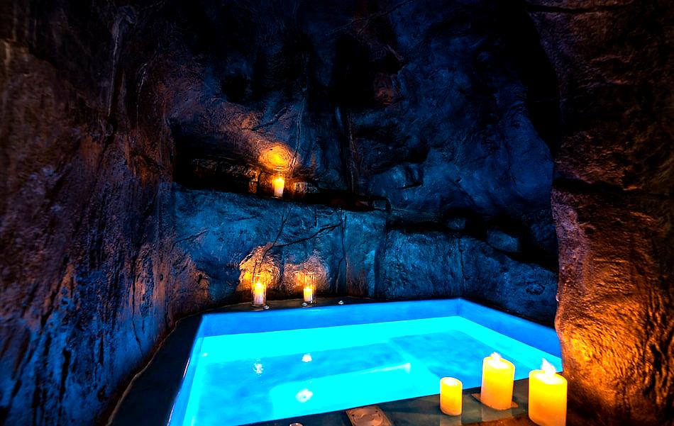 Daydream Luxury Suites